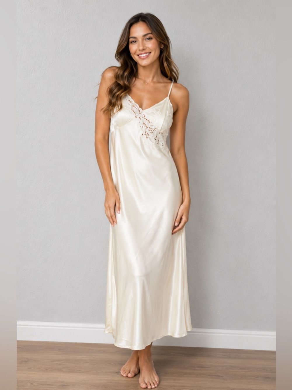Vintage Vanity Fair Cream Satin Slip Dress Night gown size 36